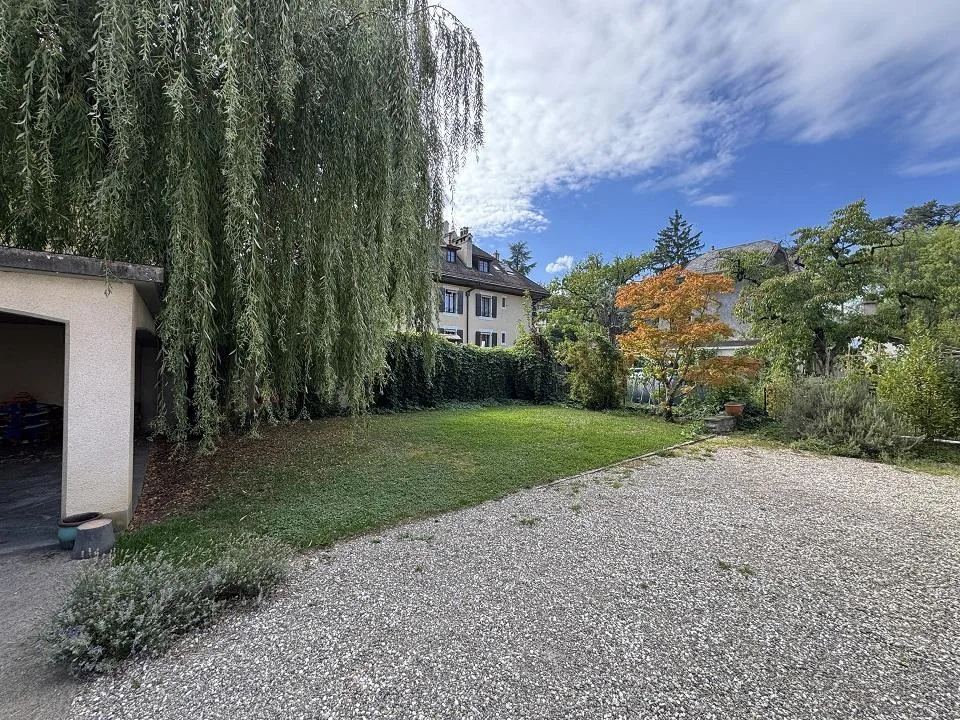 Charmante villa individuelle de 5 pièces avec jardin - Petit-Lancy – foto 2 di 13