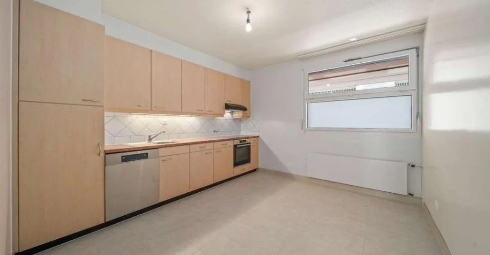 Duplex von 132 m2 mit eigenem Garten in Plainpalais – Foto 3 von 7