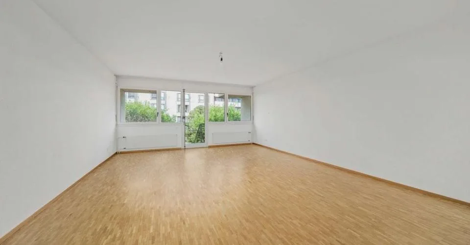 Duplex von 132 m2 mit eigenem Garten in Plainpalais – Foto 2 von 7
