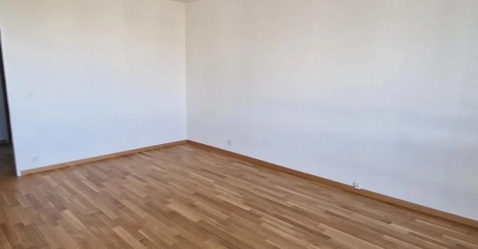 A saisir ! Magnifique logement idéalement situé à Renens ! – photo 3 sur 9