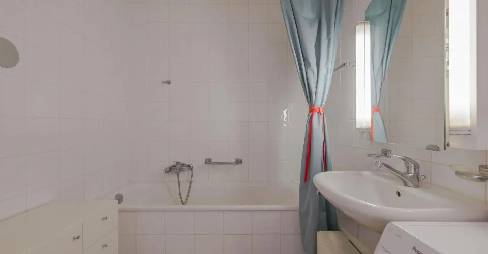 Appartement lumineux avec vue sur le Salève au coeur de Champel – photo 8 of 8