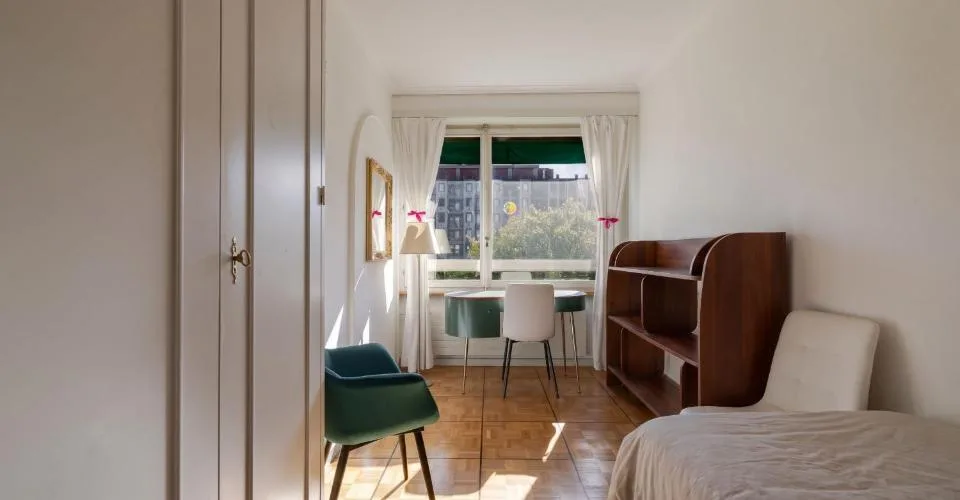 Appartement lumineux avec vue sur le Salève au coeur de Champel – photo 7 of 8