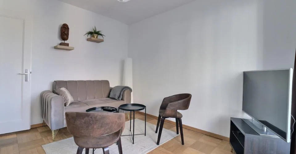 Magnifique 3.5 pièces avec chambrette entièrement meublé-Acacias – photo 4 sur 16