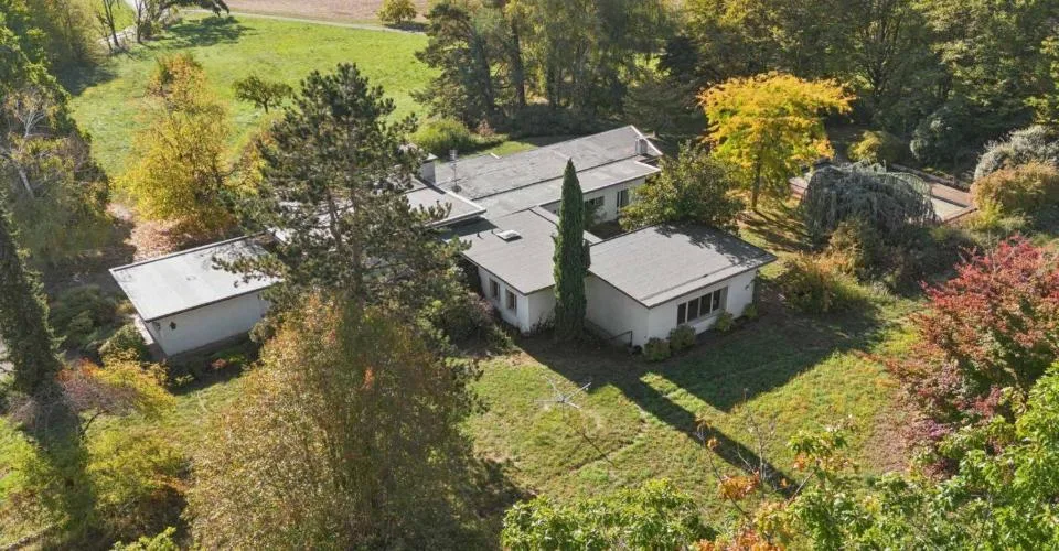 10 Zimmer Villa in Meyrin – photo 11 of 26