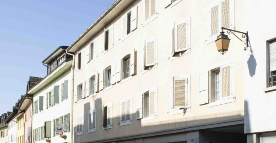Appartement lumineux au coeur de Rolle – Foto 2 von 7