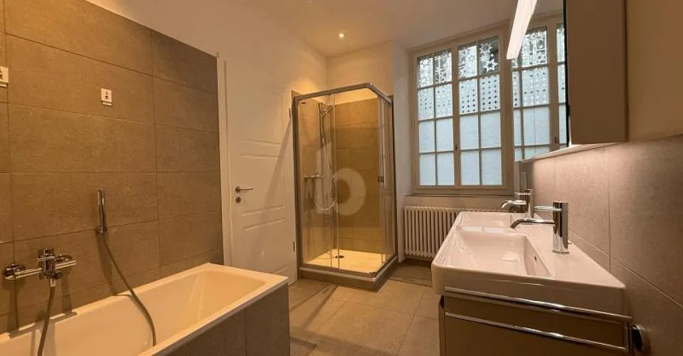 ALTSTADTCHARME TRIFFT MODERNEN WOHNKOMFORT – Foto 2 von 6