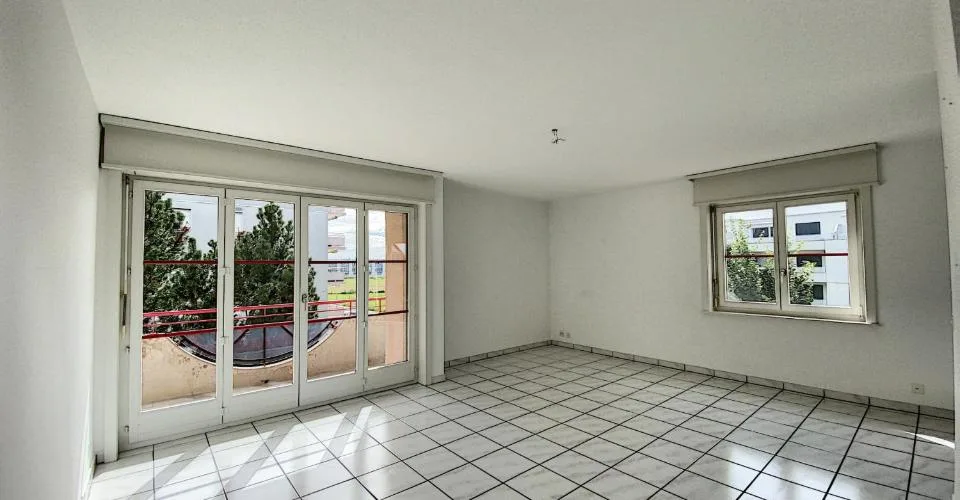 Appartement de 3.5pces au 2ème étage – Foto 4 von 10