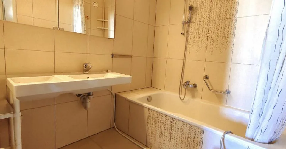 Châtelaine - Magnifique 5 pièces meublé de 140 m² avec vue sur le Jura – Foto 10 von 12