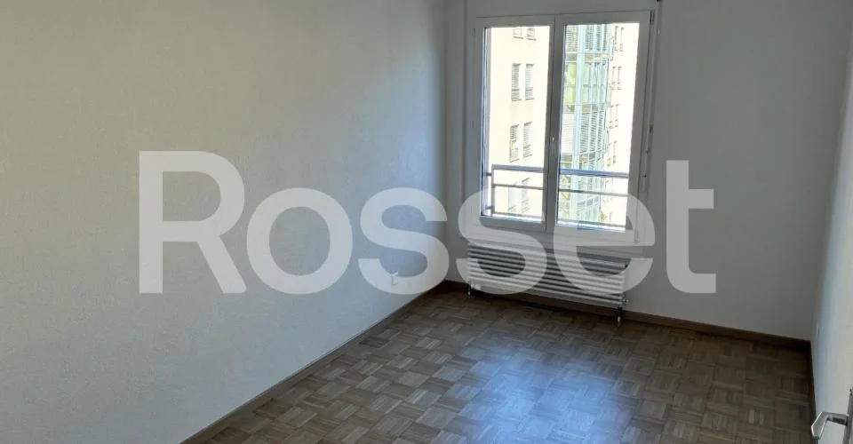 Wohnung mit 4.5 Zimmern im 6. Stock – Foto 5 von 10