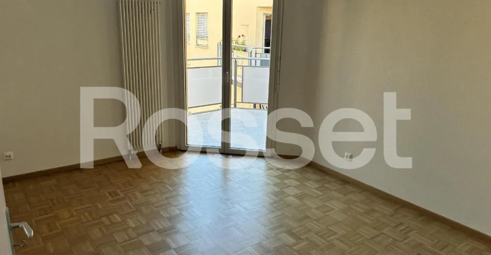 Wohnung mit 4.5 Zimmern im 6. Stock – Foto 4 von 10