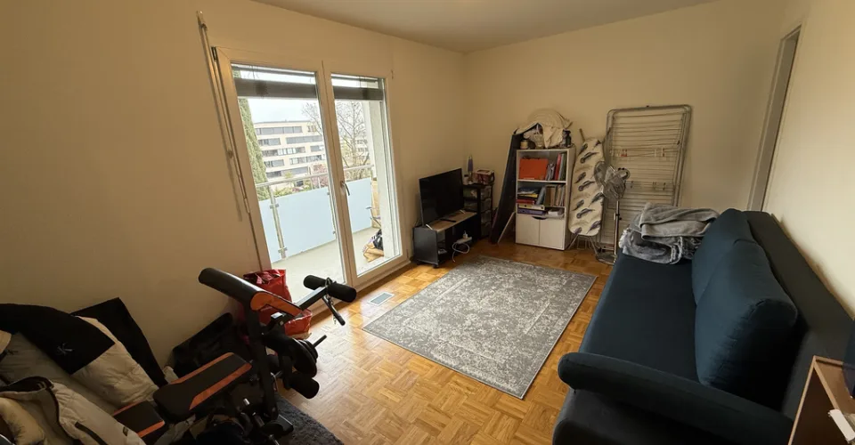 À louer - appartement 4.5 pièces au 2ème étage – photo 7 of 9