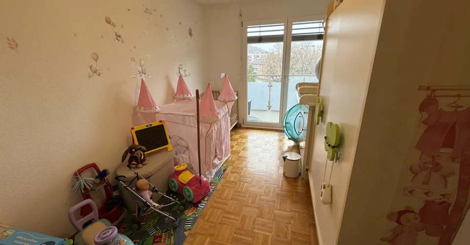 À louer - appartement 4.5 pièces au 2ème étage – photo 9 of 9