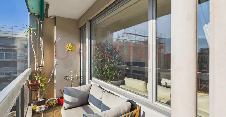 Lumieux appartement de 4 pièces en étage élevé au coeur de Champel – photo 5 of 7