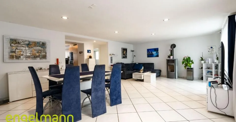 Immeuble de trois logements | Dreifamilienhaus – Foto 2 von 13