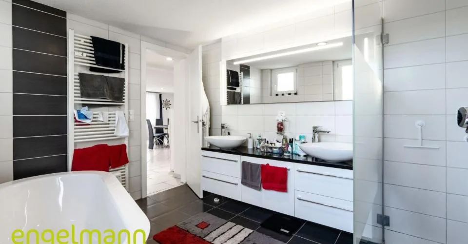Immeuble de trois logements | Dreifamilienhaus – Foto 5 von 13
