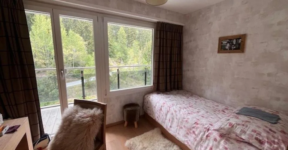 Appartement exclusif de 3.5 pièces avec vue panoramique, services hôteliers et proximité immédiate des pistes – Foto 5 von 7
