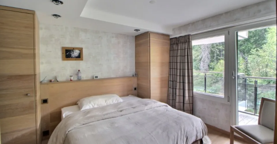 Appartement exclusif de 3.5 pièces avec vue panoramique, services hôteliers et proximité immédiate des pistes – Foto 4 von 7