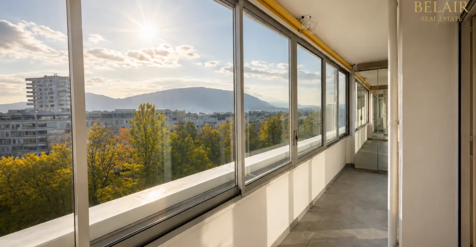 Opportunité : 4 pièces AVANT DERNIER ETAGE - PISCINE int & ext. – Foto 3 von 12