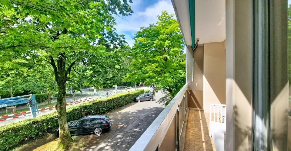 Appartement 3 pièces à Champel, agréable et calme dans un environnement bucolique – Foto 2 von 2