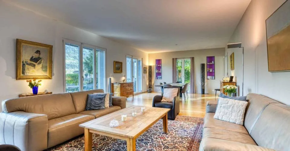 Propriété d’exception avec vue panoramique sur les châteaux | Quartier ultra recherché – photo 8 sur 11