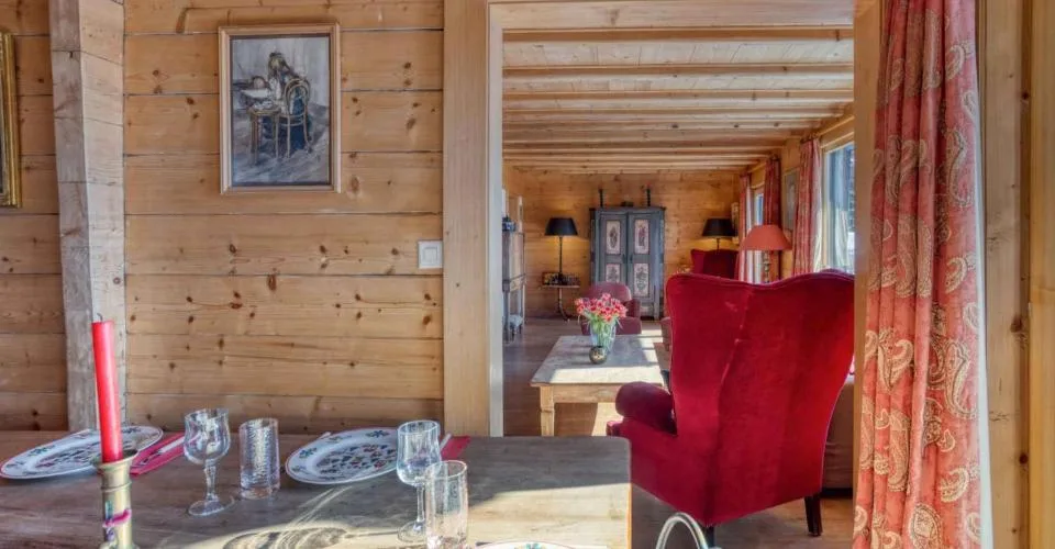SUPERBE CHALET FAMILIAL DE 7 CHAMBRES : QUARTIER LA PRÉTAIRE – photo 6 sur 12