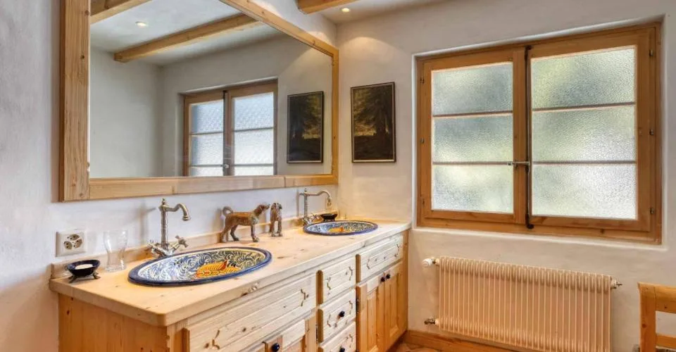 SUPERBE CHALET FAMILIAL DE 7 CHAMBRES : QUARTIER LA PRÉTAIRE – photo 9 sur 12