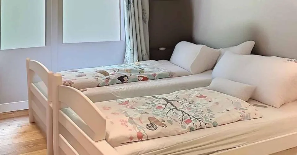 Appartement de 4 ½ pièces, calme et très bien équipé – photo 6 sur 9