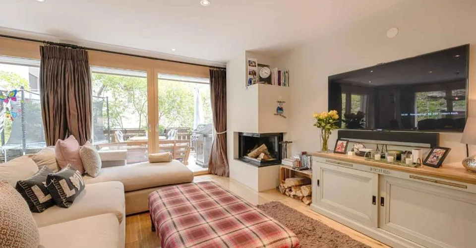 Appartement de 4 ½ pièces, calme et très bien équipé – photo 4 sur 9