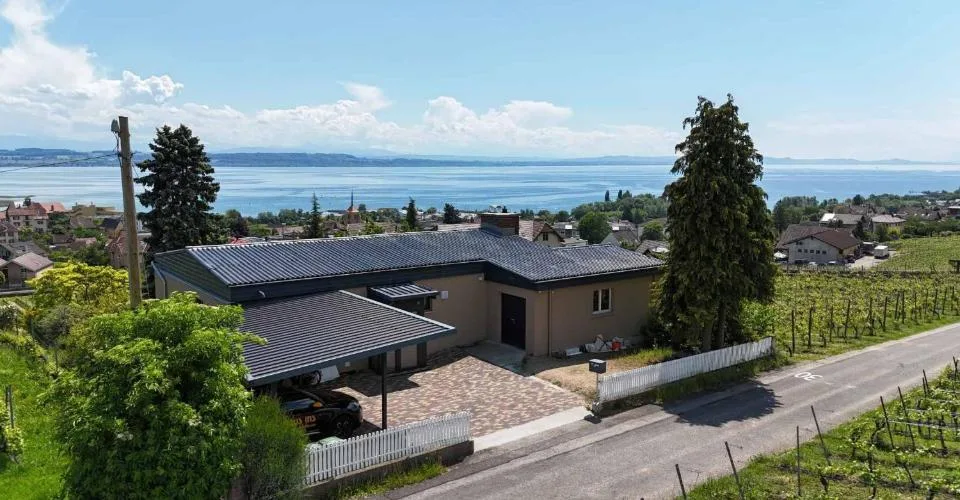Villa de standing au cœur des vignes avec vue lac imprenable – photo 12 sur 13