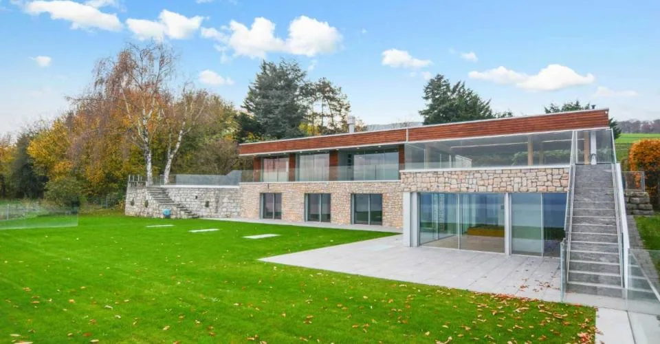 Résidence d'exception de 12 pièces avec piscine – photo 2 sur 11