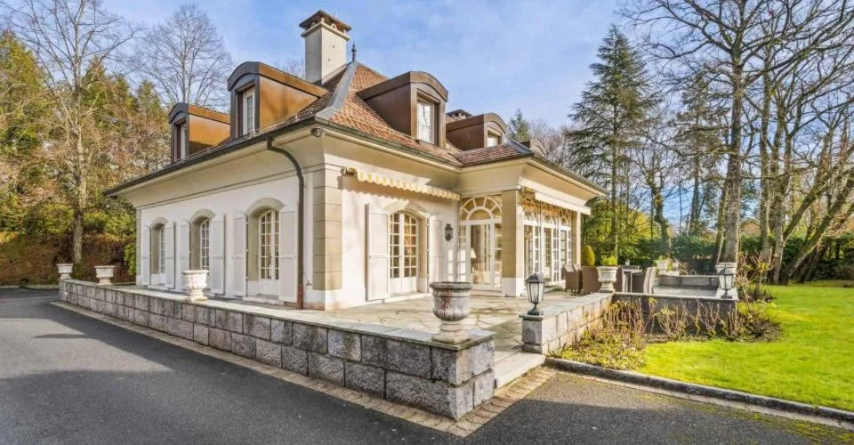 Propriété de prestige au calme, à deux pas du centre-ville – foto 9 di 10