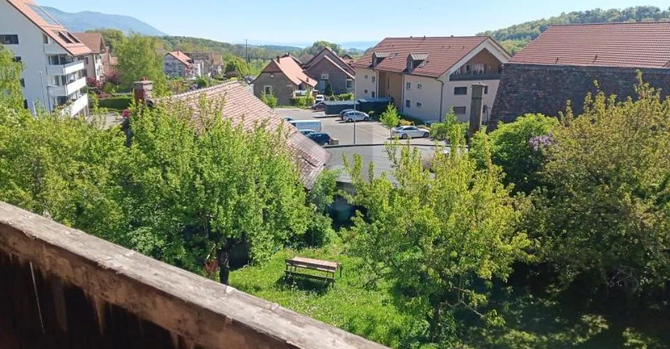 POTENTIEL POLYVALENT AU CŒUR DU VILLAGE – Foto 5 von 6