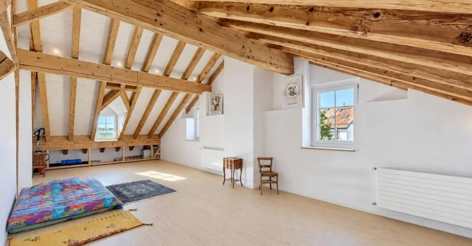 Une maison de caractère pleine d’âme au cœur de Colombier – foto 13 di 13