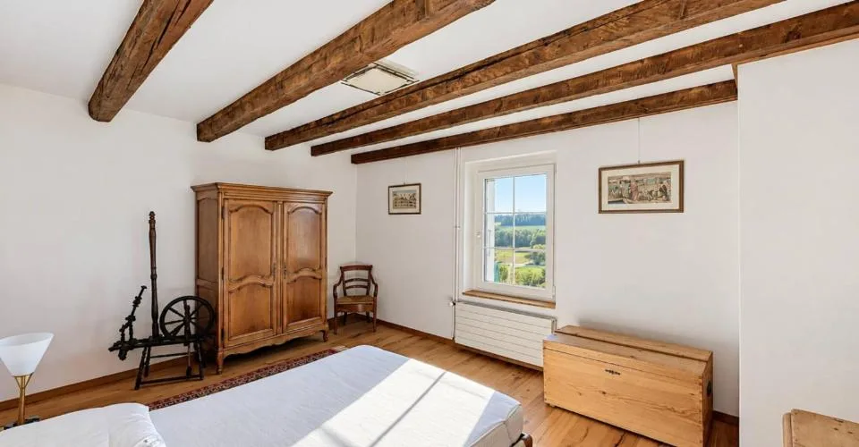 Une maison de caractère pleine d’âme au cœur de Colombier – foto 10 di 13