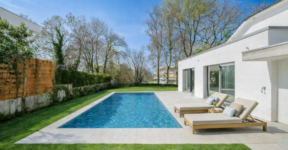 Magnifique villa individuelle rénovée aux normes HPE – Foto 12 von 12