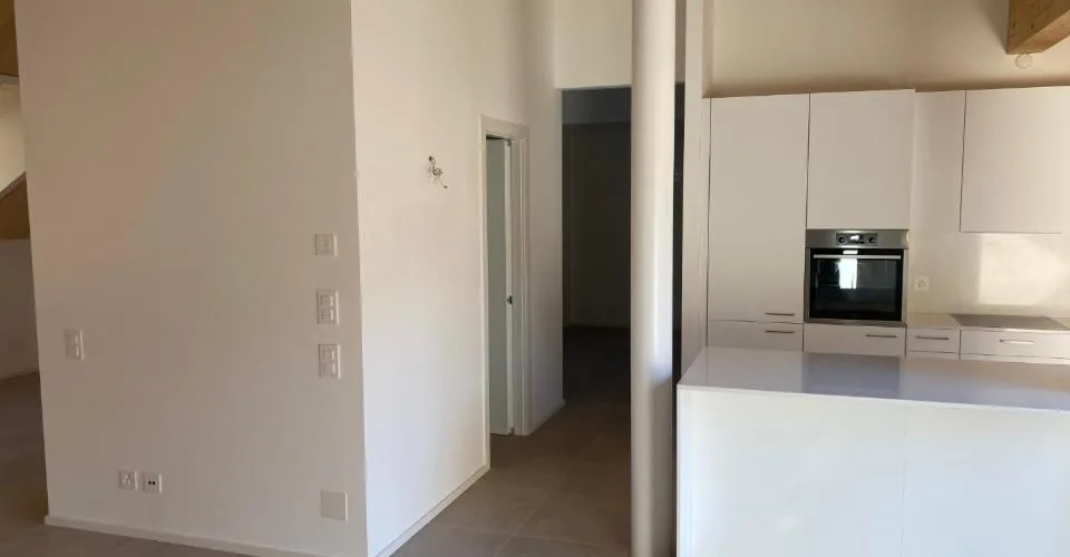 Affascinante attico di recente costruzione a Biasca – foto 4 di 11