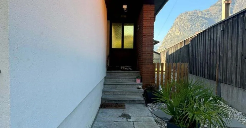 Villa unifamiliare ristrutturata con 4.5 locali a Biasca – foto 5 di 8