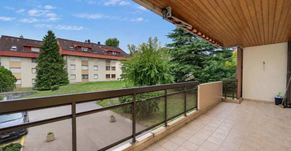 Apartment with 3.5 rooms and generous balcony – photo 8 of 8