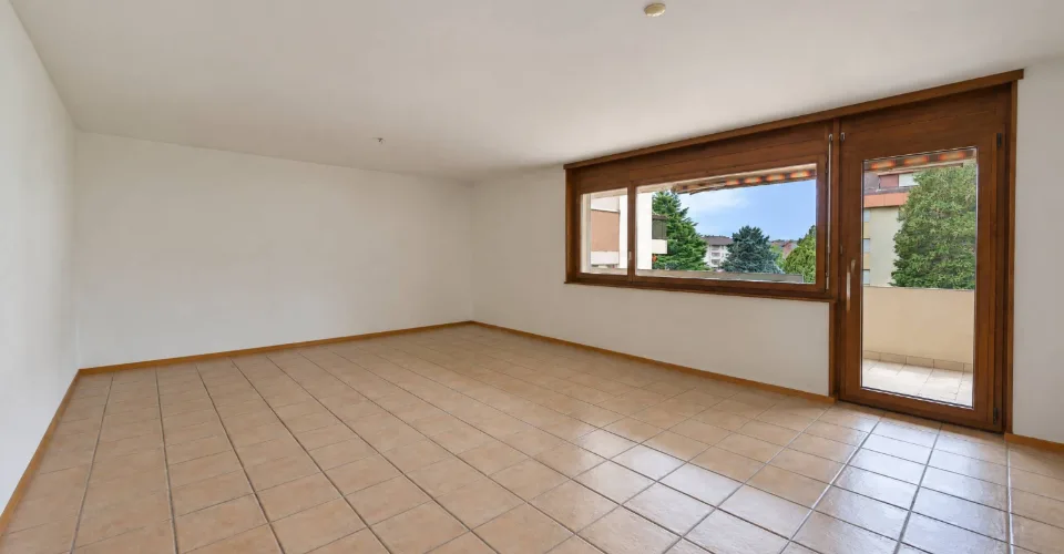 Apartment with 3.5 rooms and generous balcony – photo 3 of 8