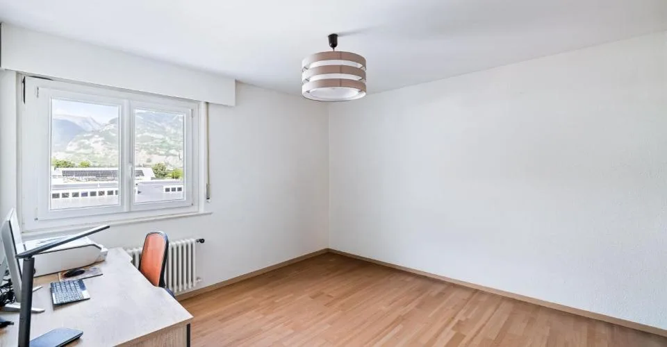 Spacieux attique 4 pièces 1-2 de 111 m2 bruts à Conthey – foto 12 di 13