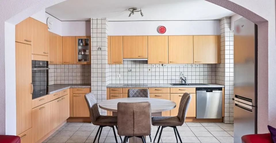 Spacieux attique 4 pièces 1-2 de 111 m2 bruts à Conthey – foto 4 di 13