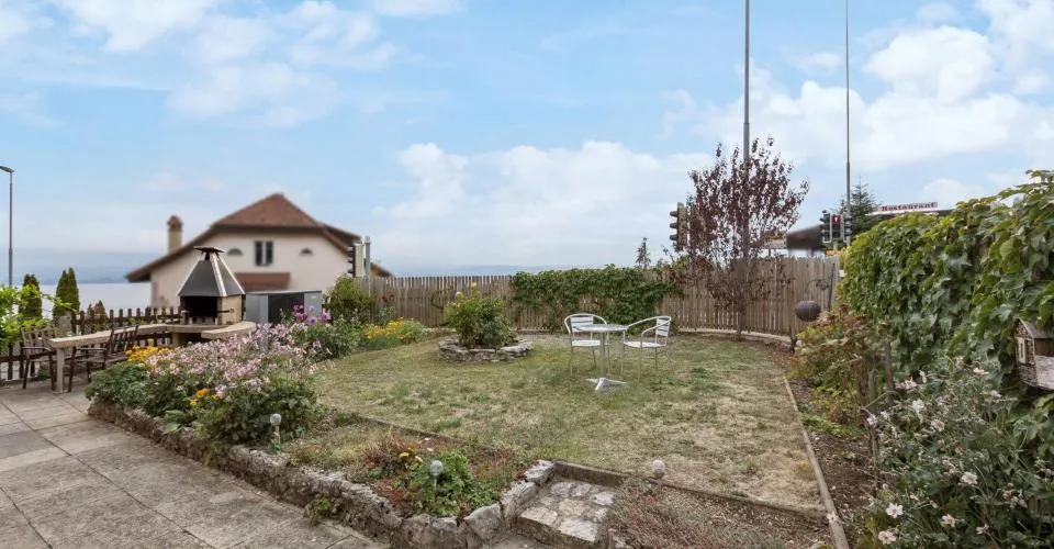 Deliziosa casa indipendente con vista sul lago di Neuchâtel – foto 12 di 16