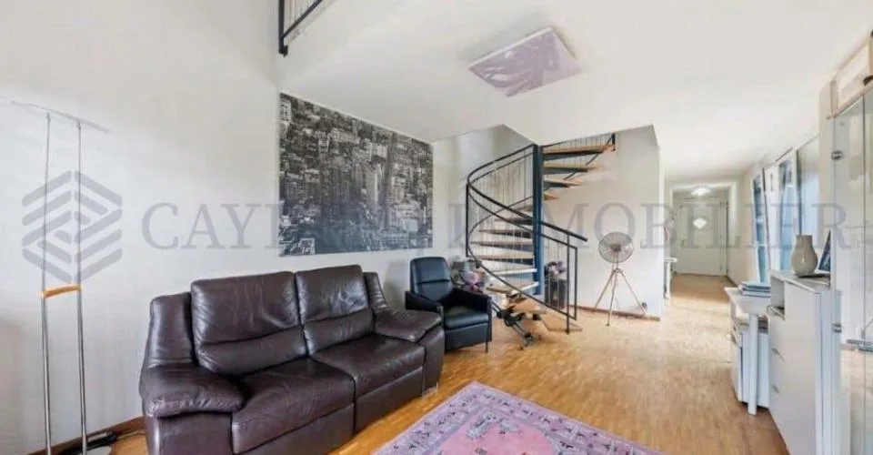 EXCLUSIVITE !! Charmant duplex en pignon à deux pas de la gare – Foto 3 von 13