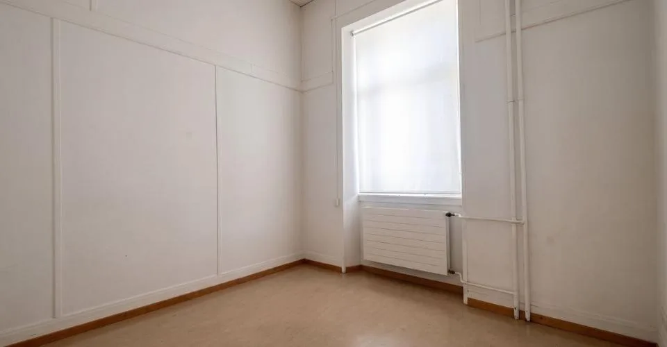 Faites une offre pour ce très bel Immeuble mixte, avec 14 garages et 18 places de parc – Foto 12 von 13
