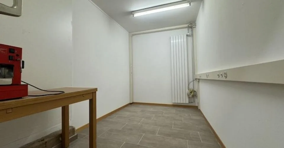 En exclusivité - Immeuble mixte au coeur des Ponts-de-Martel – photo 3 sur 9