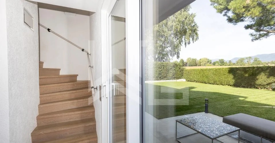 Villa avec dégagement sur la campagne – Foto 9 von 13