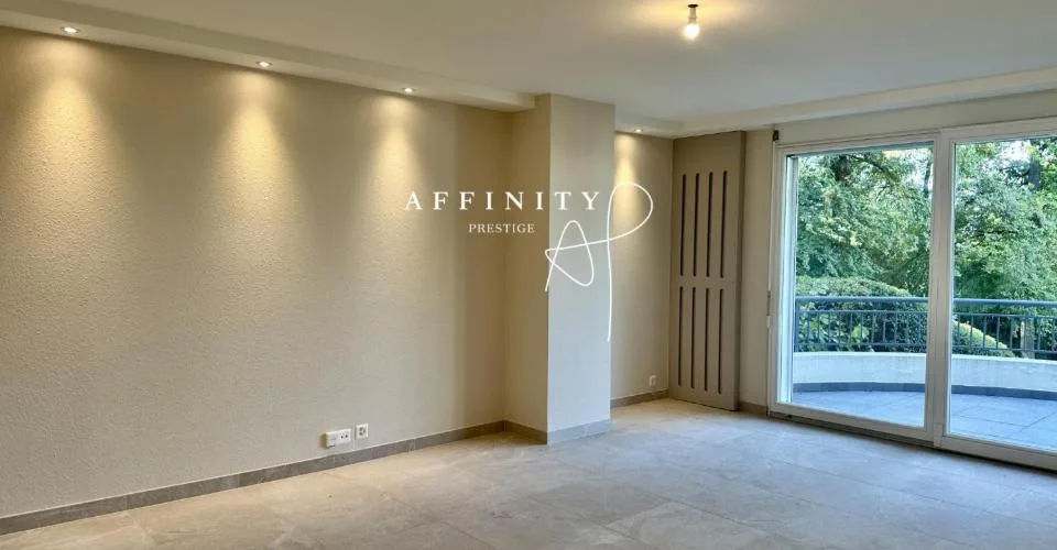 APPARTEMENT DUPLEX 7 PIÈCES RÉNOVÉ AVEC JARDIN PRIVATIF – Foto 6 von 13