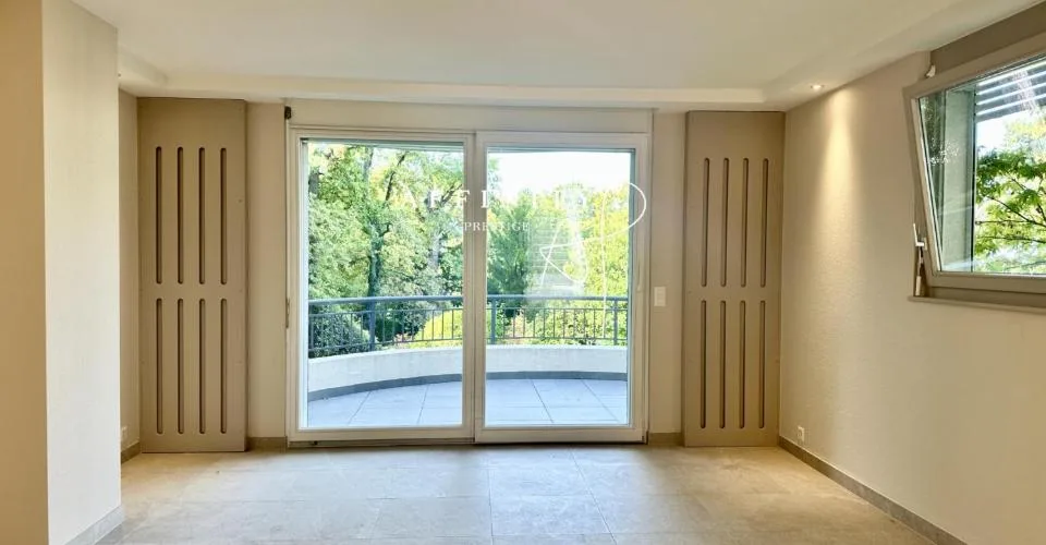 APPARTEMENT DUPLEX 7 PIÈCES RÉNOVÉ AVEC JARDIN PRIVATIF – Foto 5 von 13