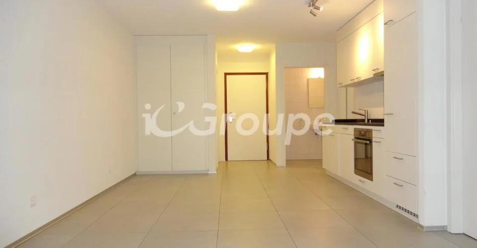 Schönes 2.5-Zimmer-Apartment im Erdgeschoss – Foto 3 von 13