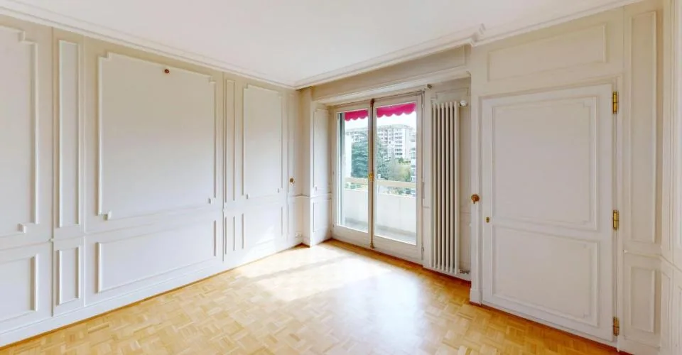 Florissant - Schönes 4-Zimmer-Wohnung auf der 6. Etage – Foto 8 von 9